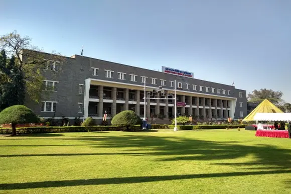 Armed Forces Medical College (AFMC)